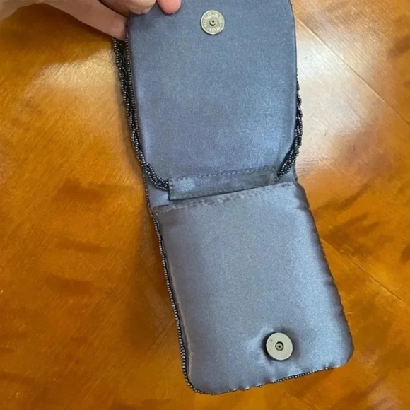 Jessica McClintock Womens Vintage Beaded Gray Small Crossbody Purse - Picture 4 of 4